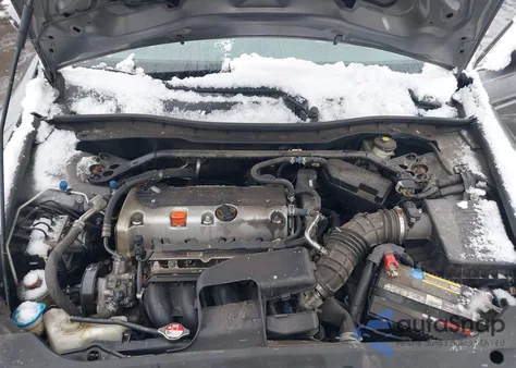 2011 Honda Accord 2.4 Ex-L z USA, uszkodzony, nr VIN 1HGCP2F8XBA090063